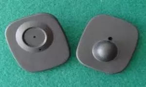 Tem từ  cứng