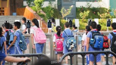 Giải Pháp Điểm Danh Kiểm Soát Ra Vào Trường Học Bằng Khuôn Mặt